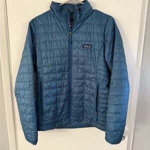Patagonia women’s nanopuff jacket size medium